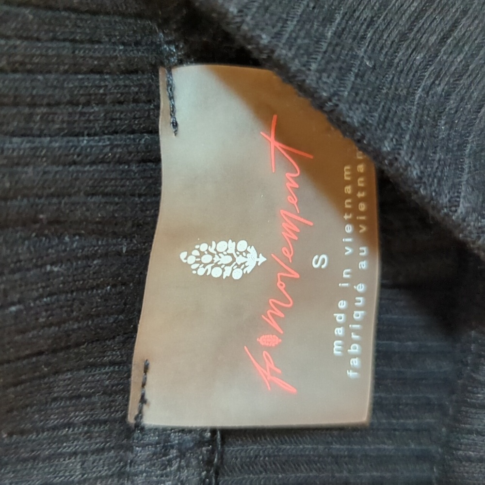 Free People Movement Low and Flow Flared Ribbed Legging Yoga Pant Small - Picture 8 of 8